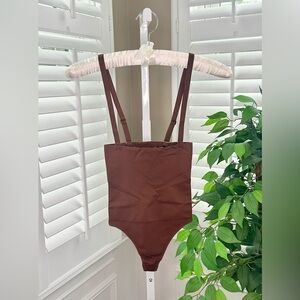 Shapellx Women’s Eco Seamless Thong Shaper in Brown Size XS/S NWT